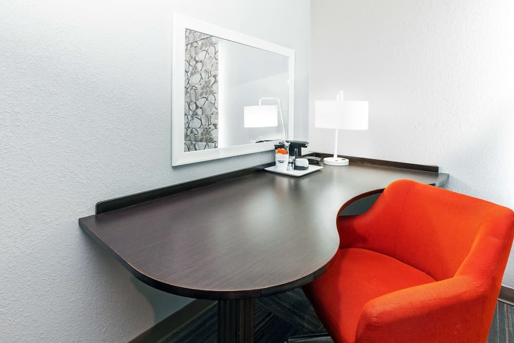 Hampton Hotel Miami — 14
