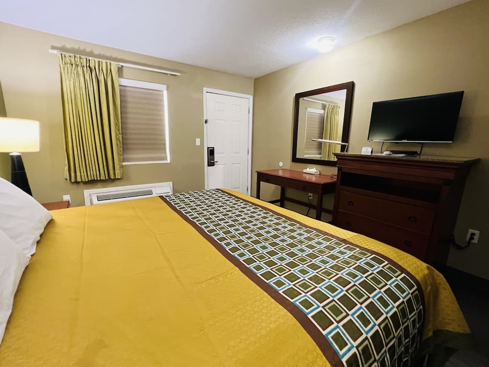 Deluxe Inn Miami, OK — 10