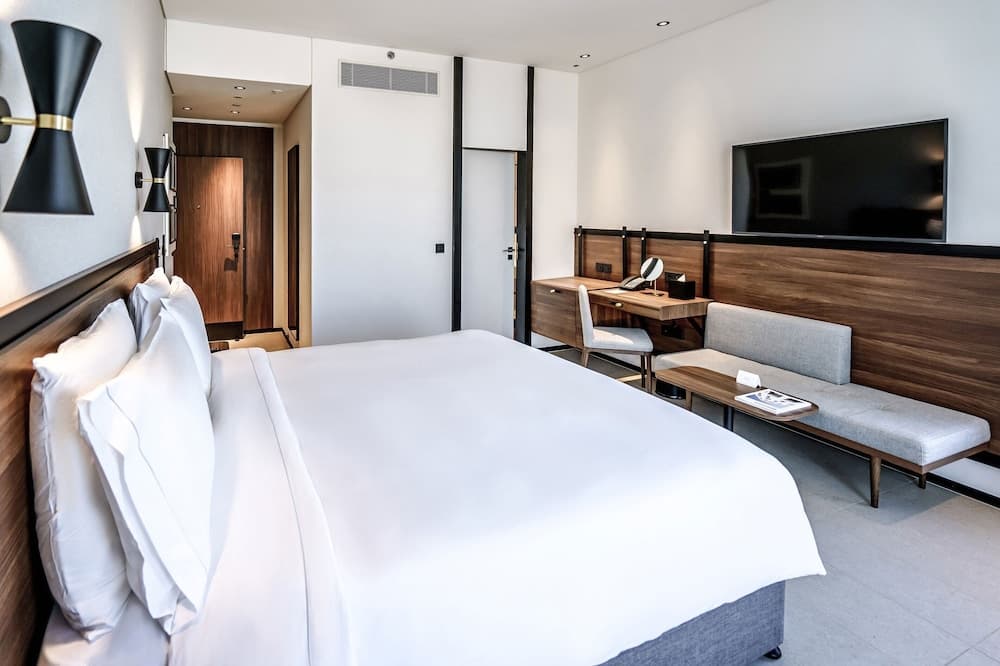 FORM Hotel Al Jadaf, Dubai, a Member of Design Hotels — 29