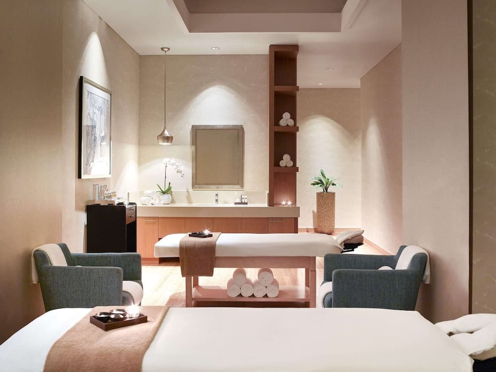 Swissotel Living Al Ghurair — 25