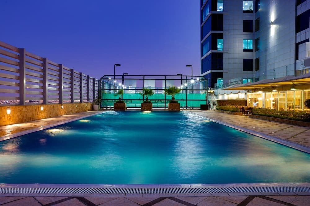 La Suite Dubai Hotel & Apartments — 5