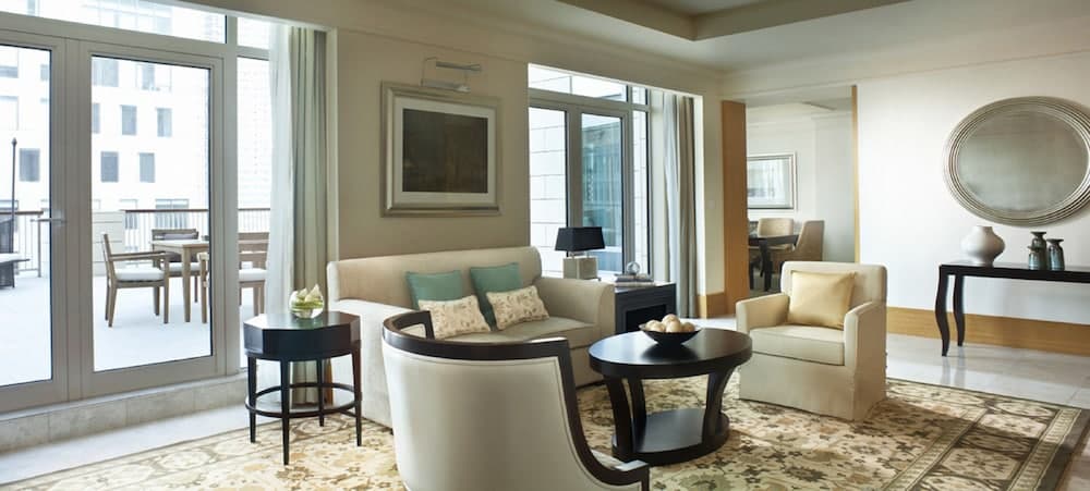 Das Ritz-Carlton, Dubai International Financial Centre — 17
