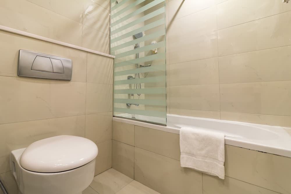 Citymax Hotel Al Barsha at the Mall — 20