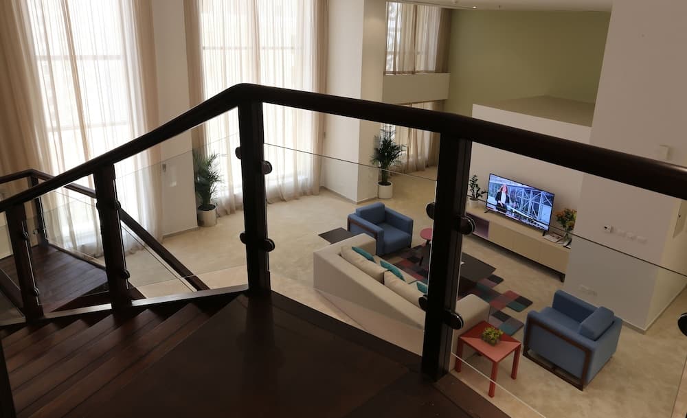 Ramada Hotel e Suite by Wyndham Dubai JBR — 16