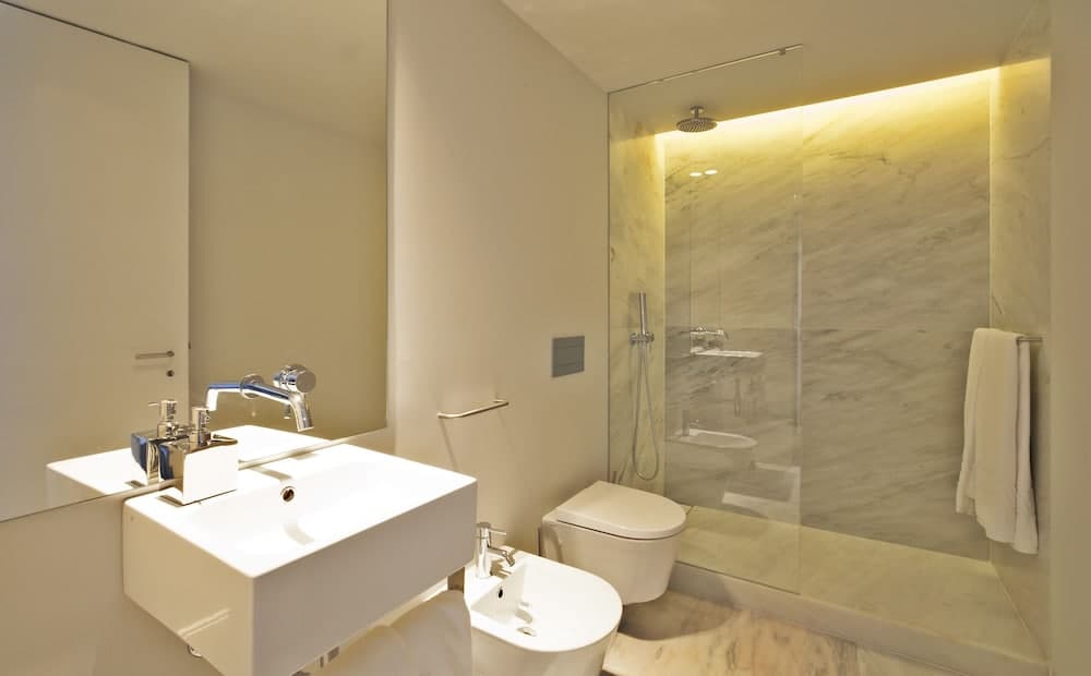 Lisbon Five Stars Apartments 8 Building — 16