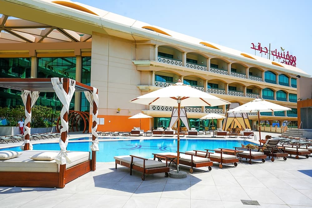 Mövenpick Grand Al Bustan Dubai — 29