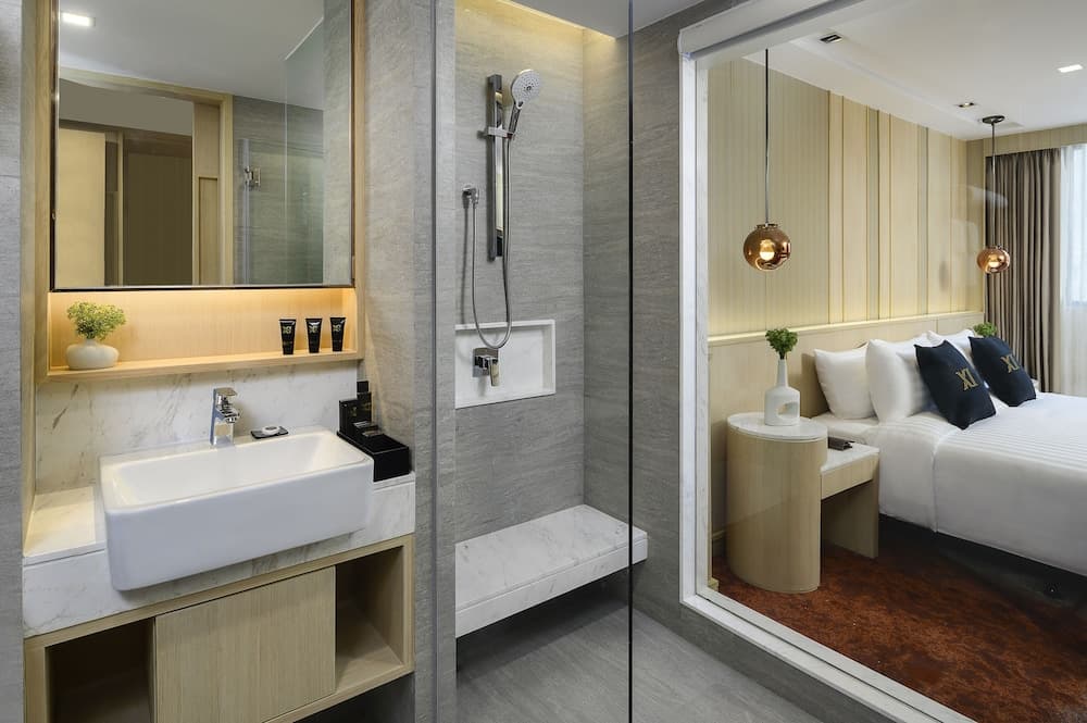 Eleven Hotel Bangkok — 22