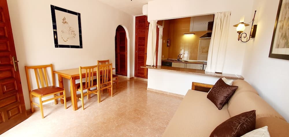 Granada Apartments Ibiza — 4