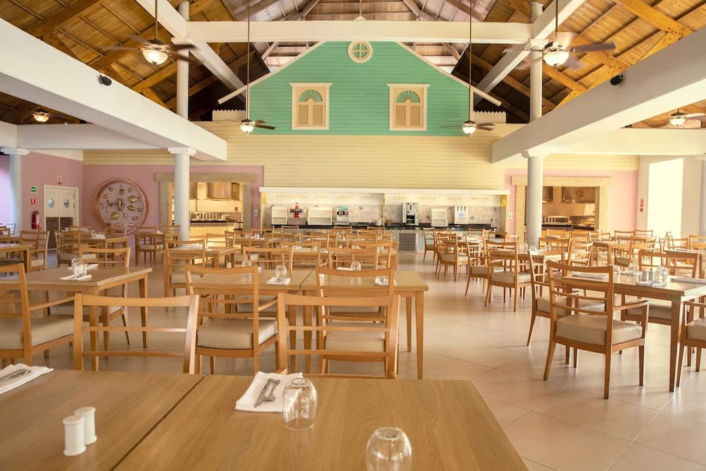 Iberostar Waves Punta Cana - All Inclusive — 9