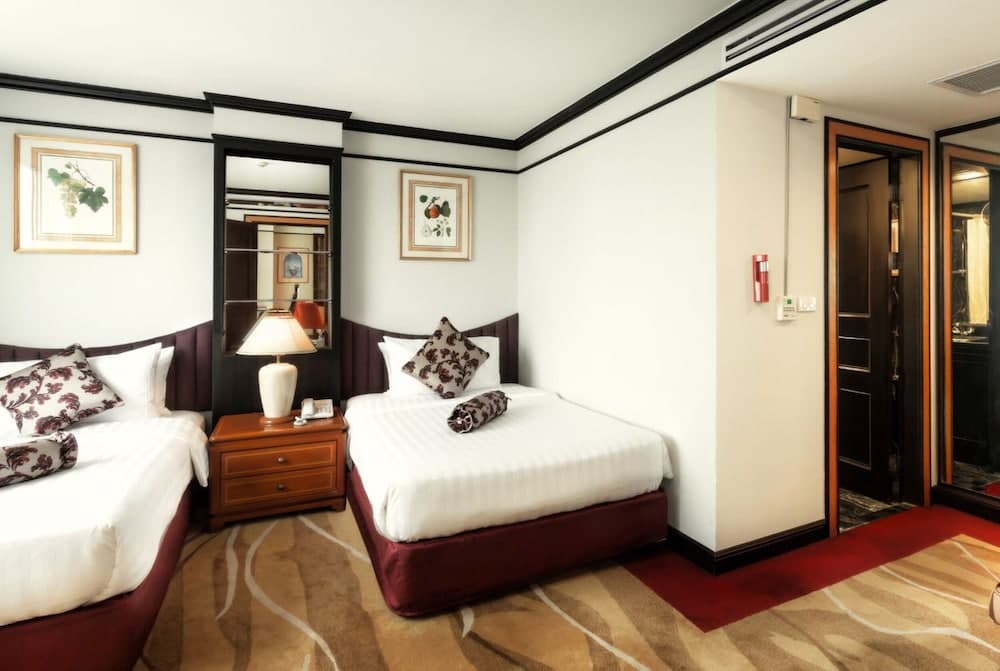 Residences Rembrandt Bangkok — 16
