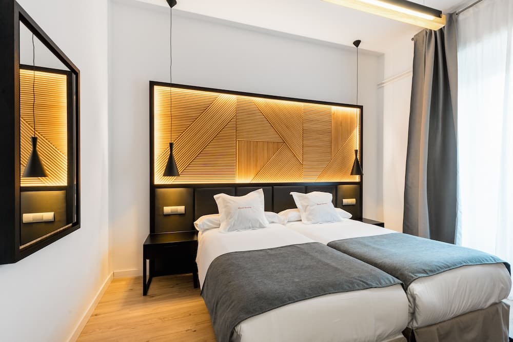Hotel Sevilla — 17