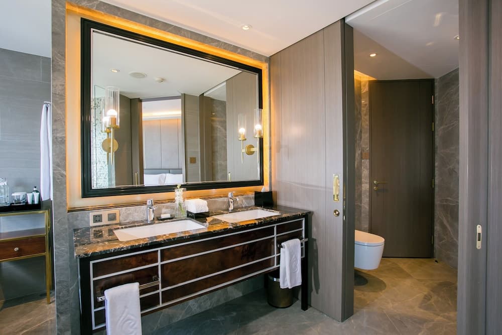 Centara Grand at CentralWorld — 3