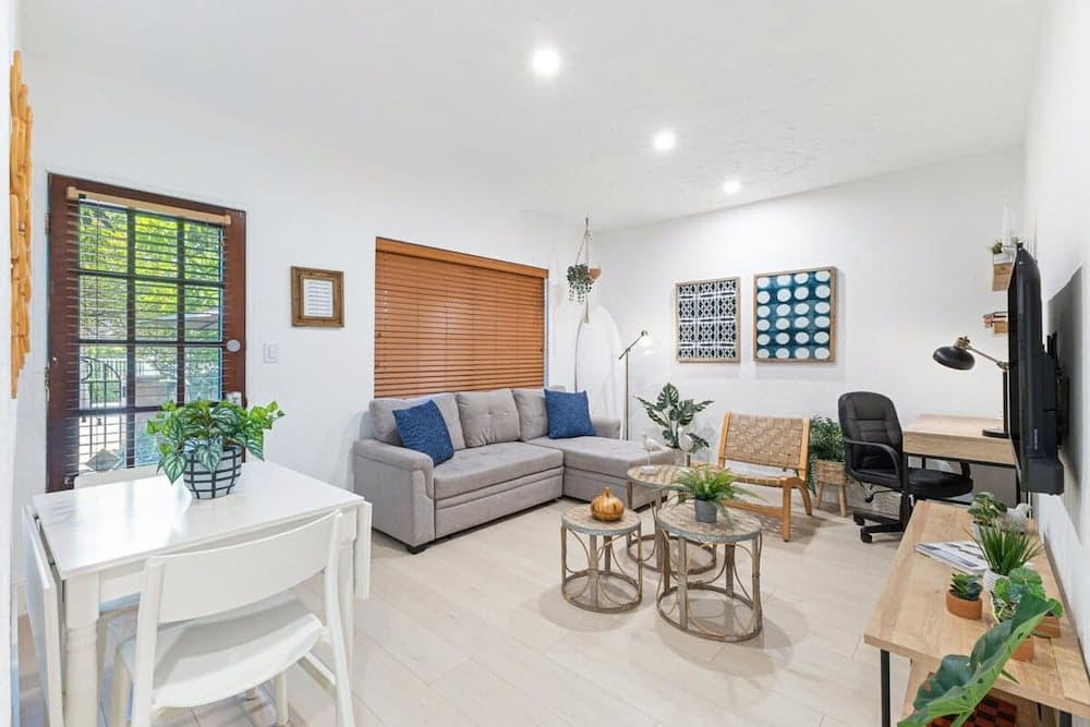 Helles stilvolles Apartment in Las Olas Blvd Victoria Park — 12