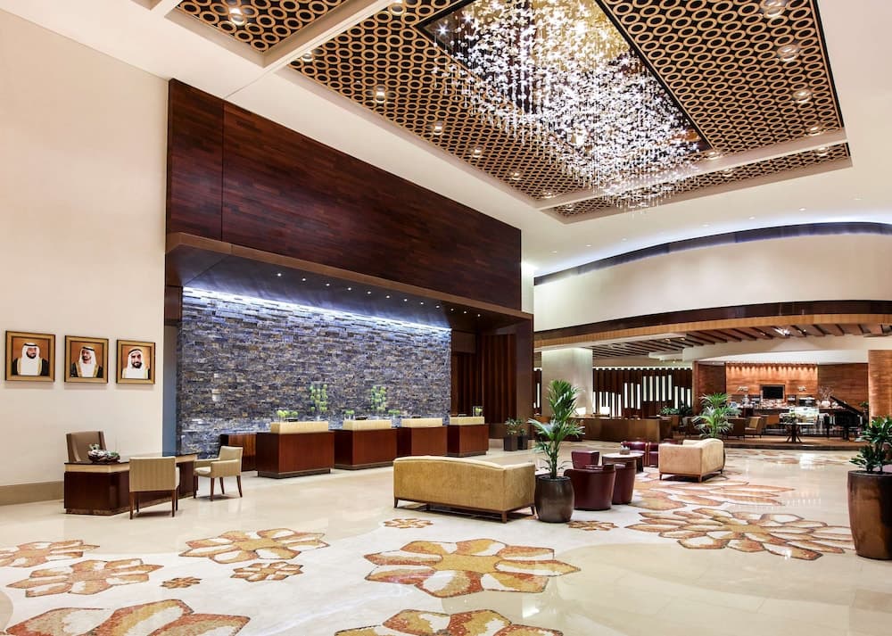 Swissotel Al Ghurair — 9