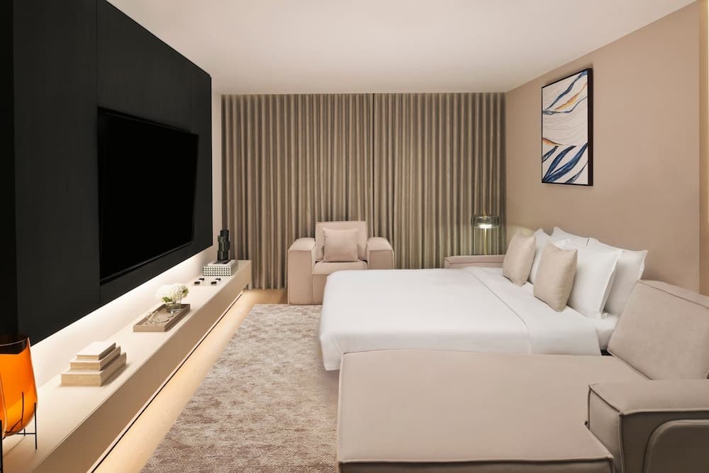 Sheraton Grand Hotel, Dubai — 26