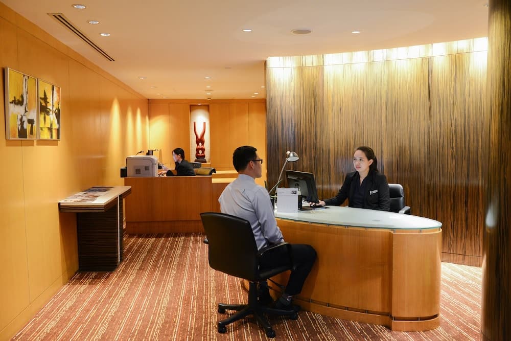 Holiday Inn Bangkok by IHG — 4