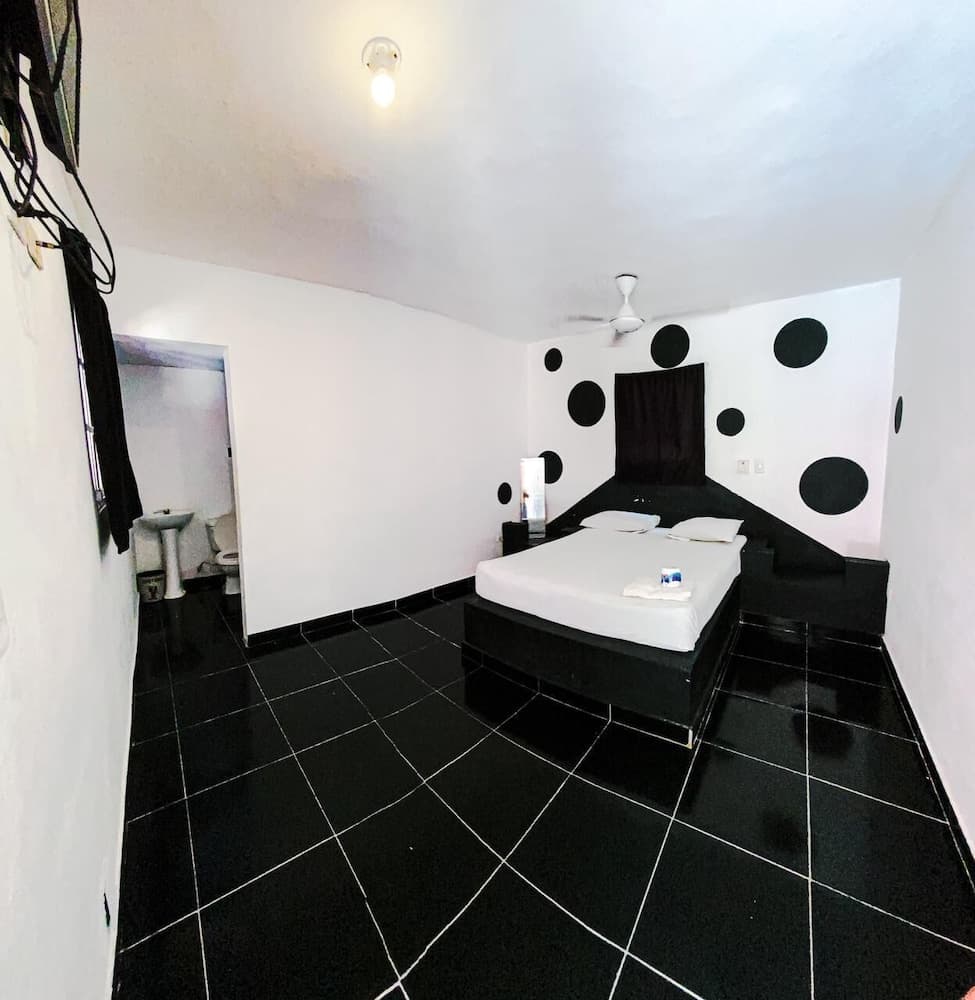 Hotel Punto 4 — 21