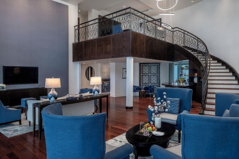 The H Dubai — 17