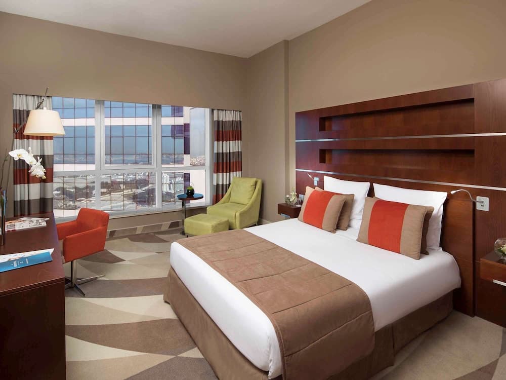 Novotel Dubai Al Barsha — 18