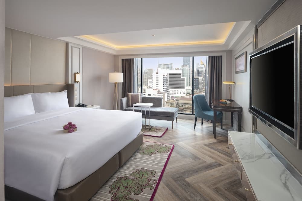 Aira Hotel Bangkok — 26