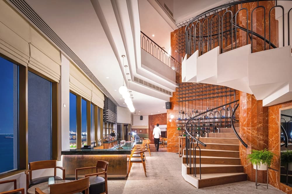 JA Beach Hotel, Dubai — 24