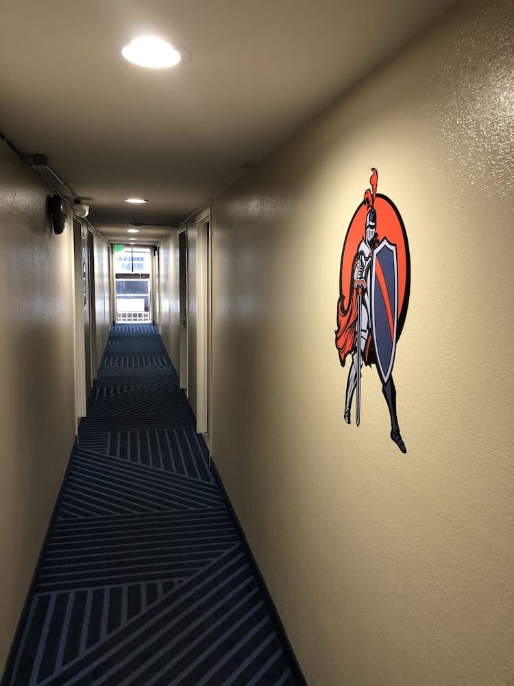 Knights Inn Downtown Los Angeles — 16