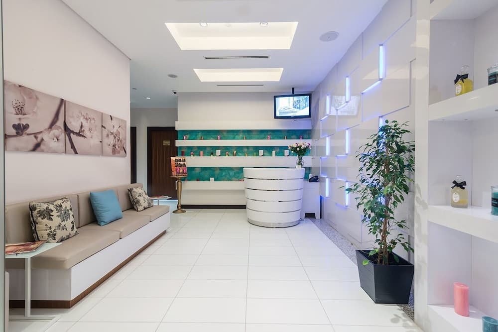 La Suite Dubai Hotel & Apartments — 3