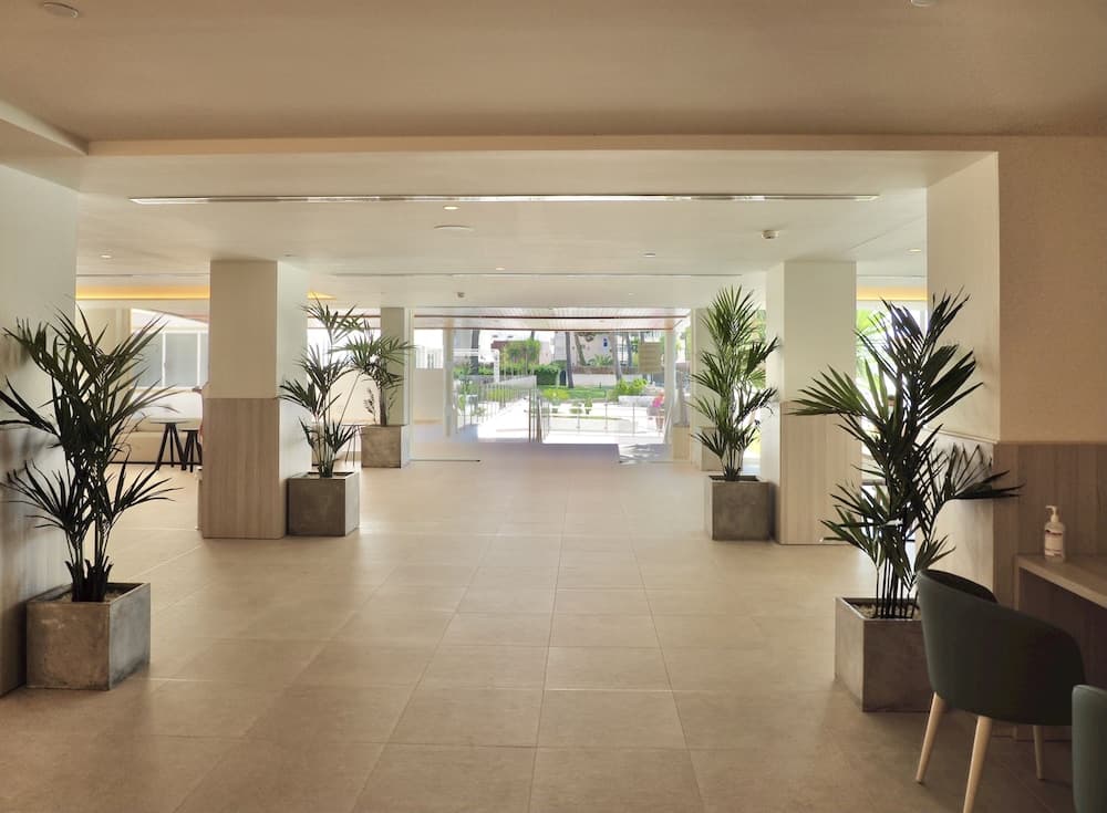 BQ Belvedere Hotel — 2