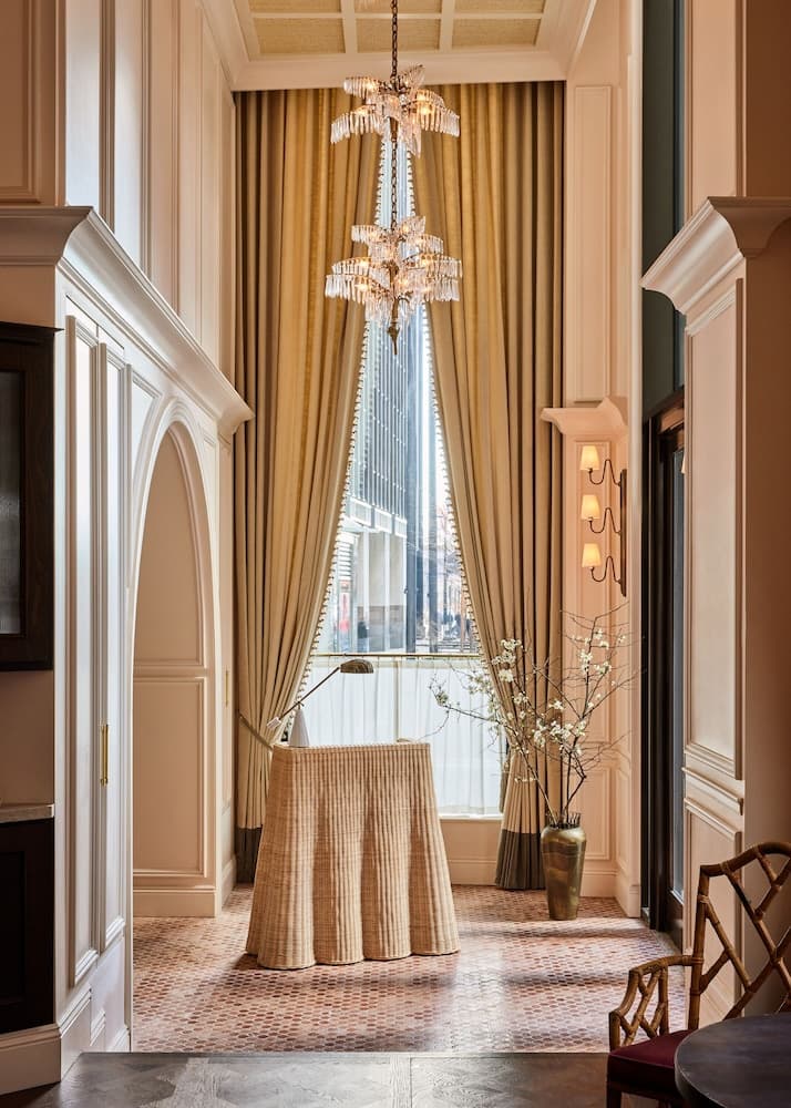 The Wall Street Hotel — 29