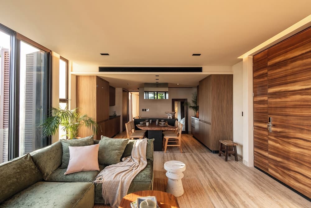 BESPOKE, Member of Small Luxury Hotels — 22