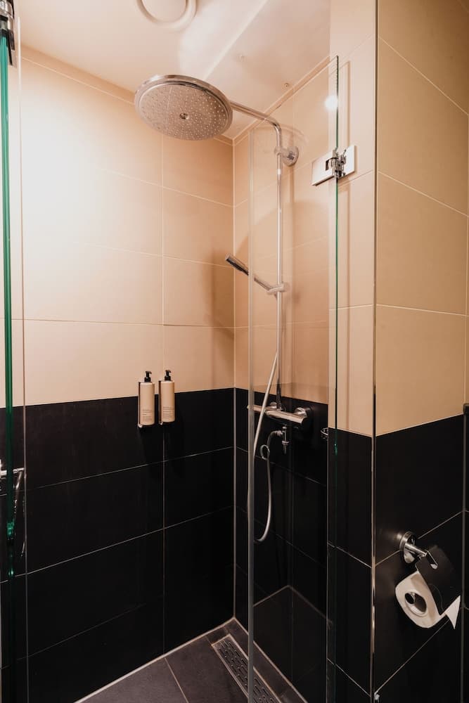 Hotel Roemer — 23