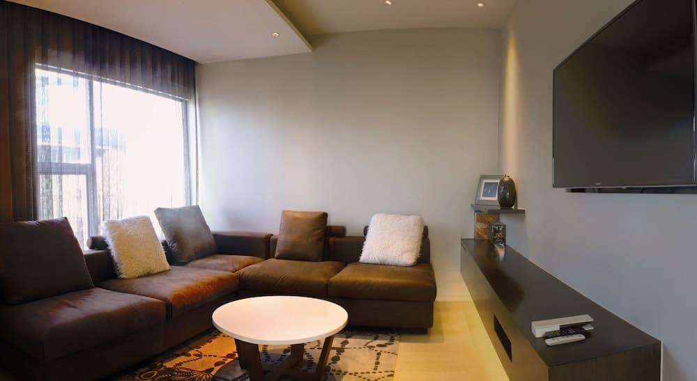 Mode Sathorn Hotel — 3
