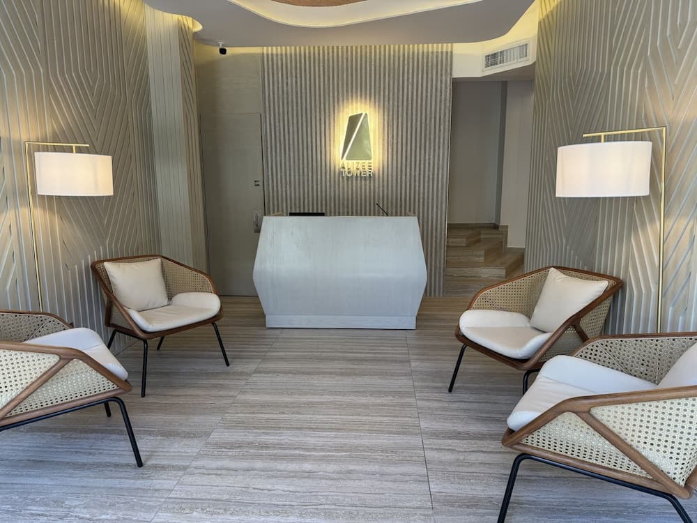 Alizee Tower — 2