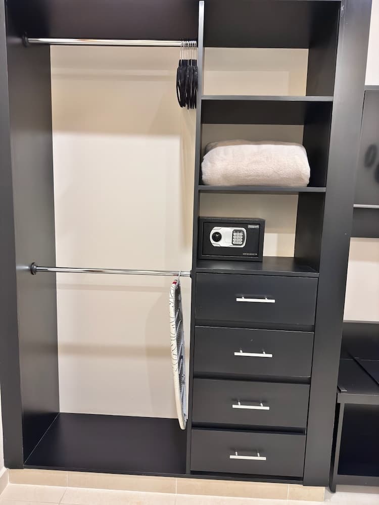 HOTEL SOCRAM GH — 28