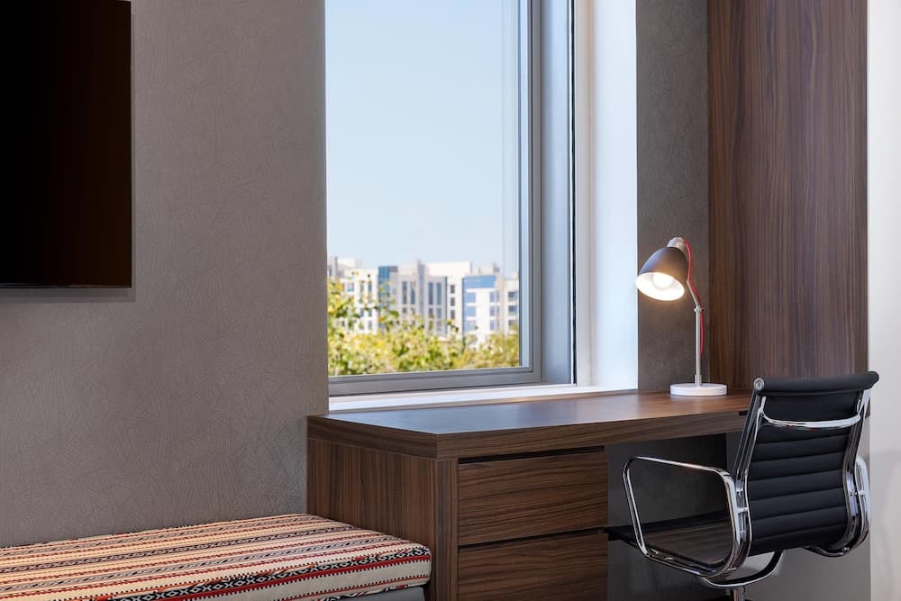 Aloft Al Mina Dubai — 20