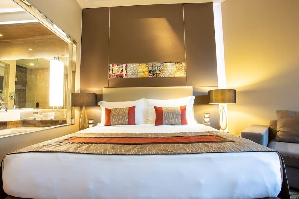 Graceland Bangkok Hotel — 22