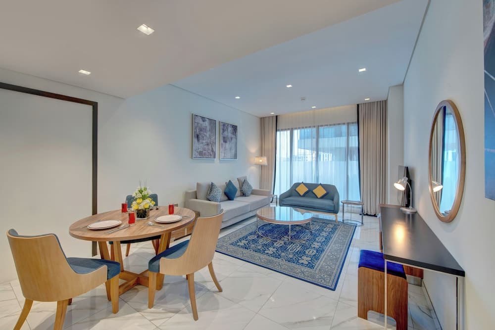 Suha Mina Rashid Hotel Apartments — 3