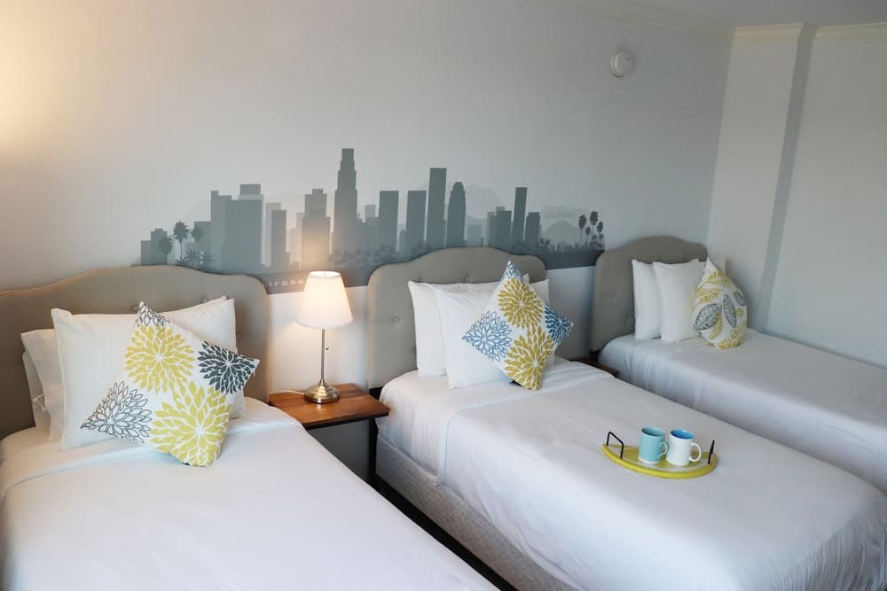 Hometel Suites - Los Angeles (Koreatown) — 24