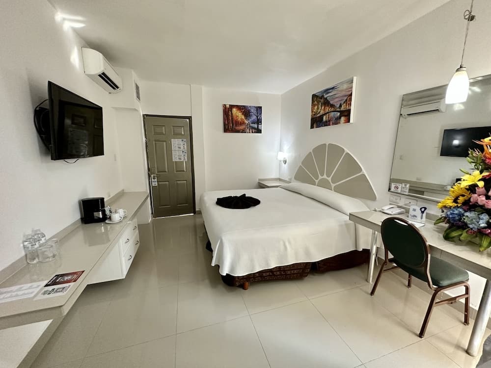 Hotel Plaza Caribe — 9