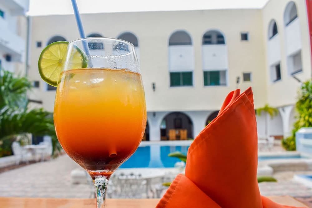 Hotel Maria de Lourdes Cancun — 7