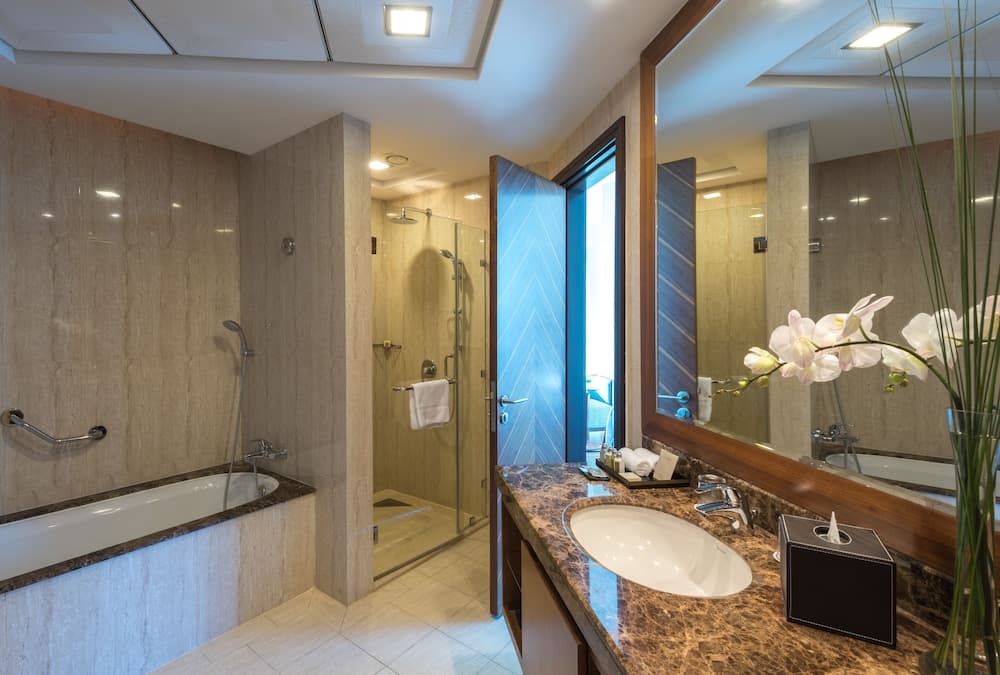 La Suite Dubai Hotel & Apartments — 21