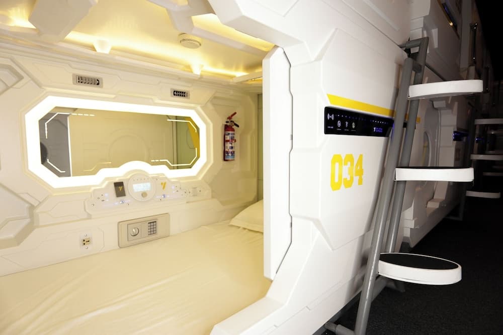 The Yellow Capsule Cancun Close to Airport — 7
