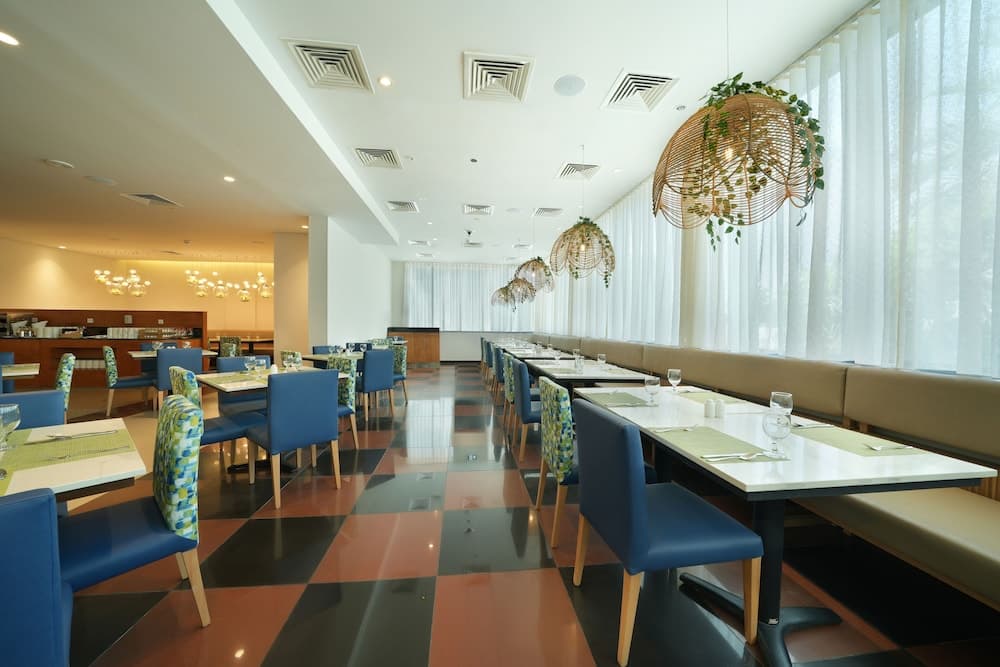 Arabian Park Dubái, un Hotel Edge by Rotana — 30
