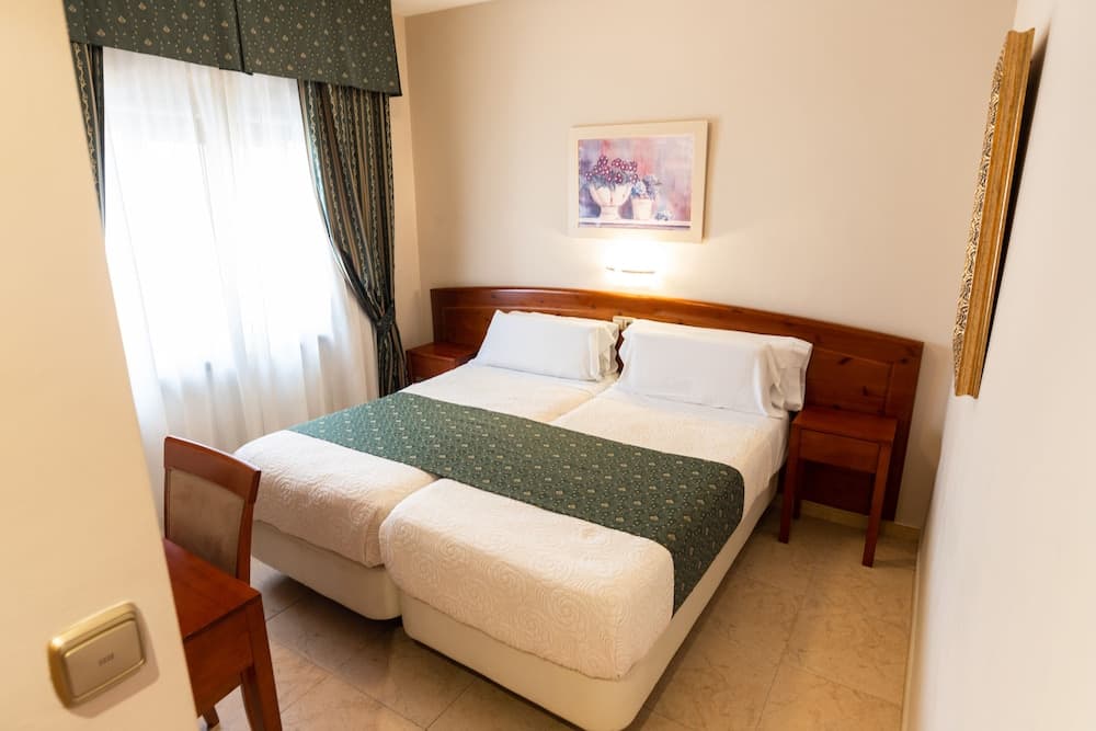 Hotel Alameda Malaga — 25
