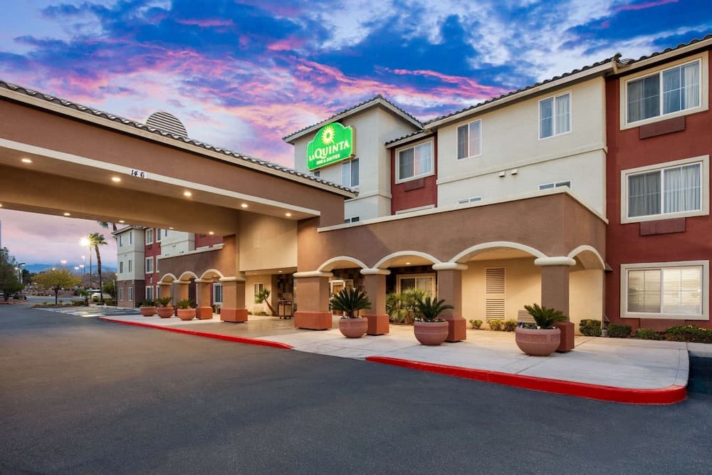 La Quinta Inn &amp; Suites by Wyndham Las Vegas Red Rock — 28