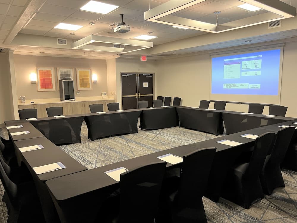 Holiday Inn Express Hotel & Suites New Tampa I-75, un hotel IHG — 30