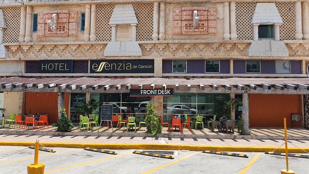 Essenzia de Cancun — 13