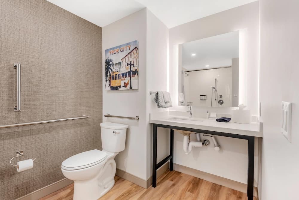 Cambria Hotel Tampa-Brandon — 18