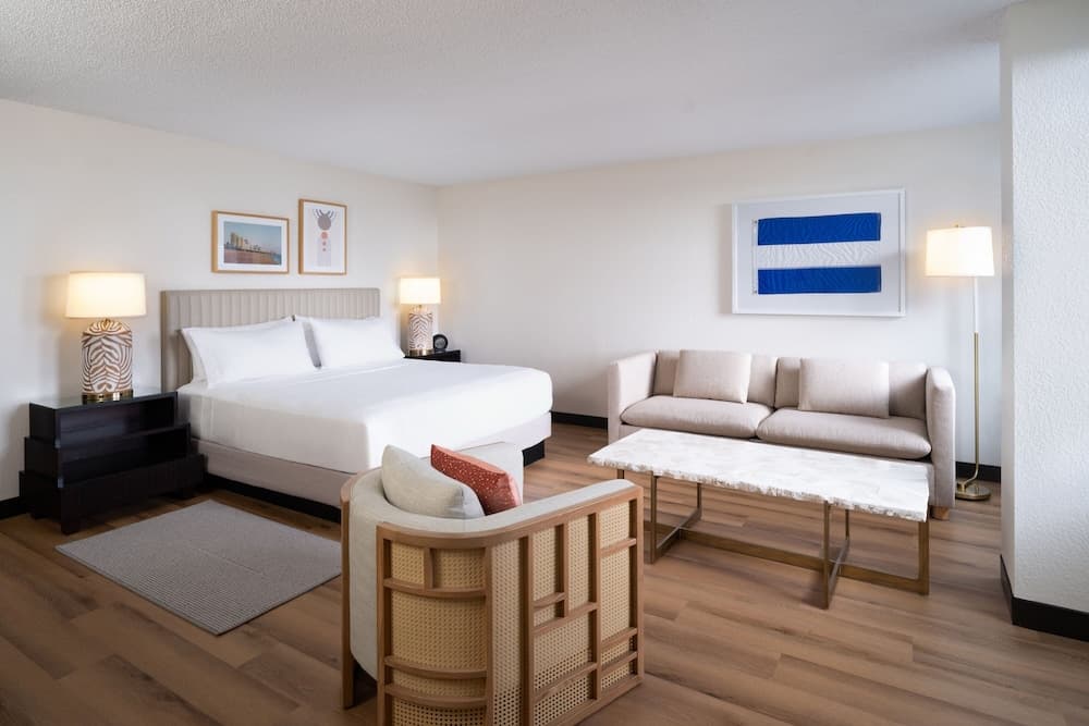 Renaissance Fort Lauderdale Marina Hotel — 12