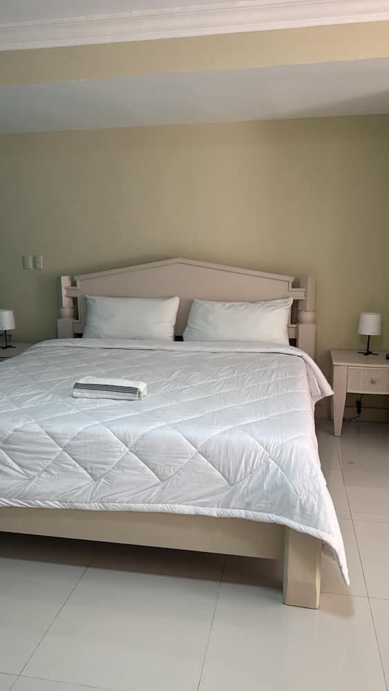 Hotel El Imperio Punta Cana — 9
